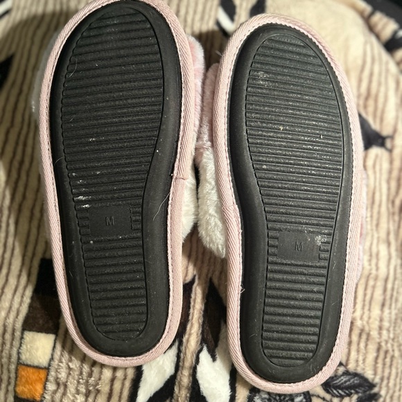 Victoria’s Secret Pink faux fur cross over slides slippers medium (7-8) pink - Picture 6 of 6